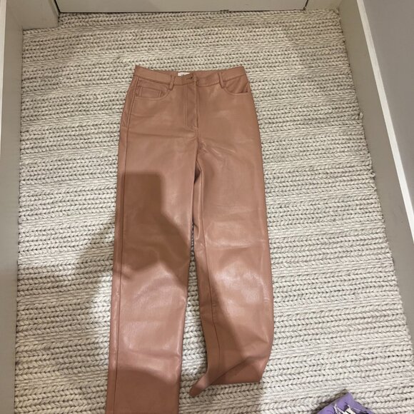 Aritzia Wilfred Pink High Rise Vegan Leather Melina Pant - Picture 4 of 6